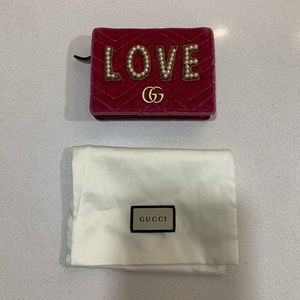 Gucci LOVE GG Marmont Velvet Wallet in Pink